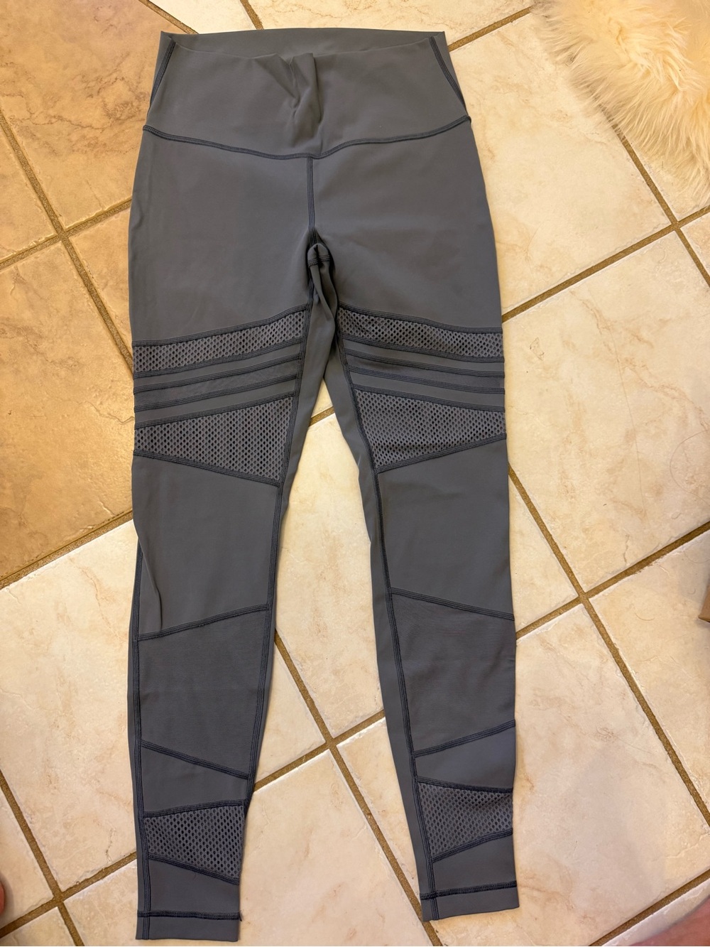 Lululemon High-Waisted Charcoal Grey Mesh Panel Leggings